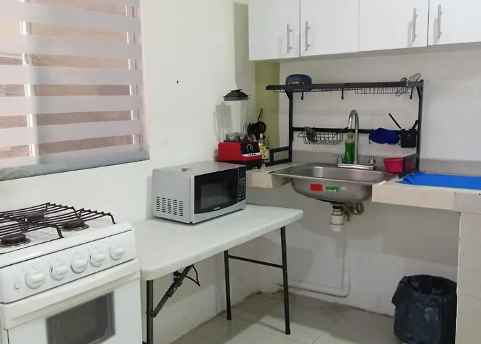 Apartment Departamento 5 *